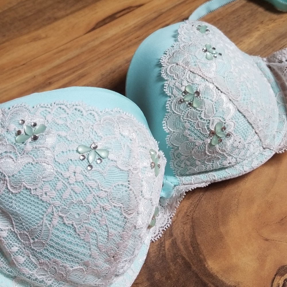 Victoria's Secret Dream Angel's Crystal Push Up